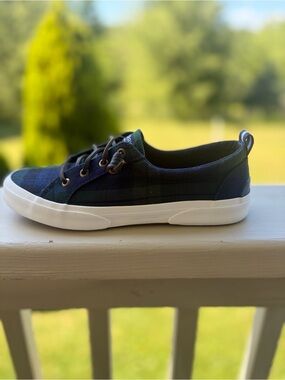 Sperry Navy and Green Plaid Slip-On Sneakers